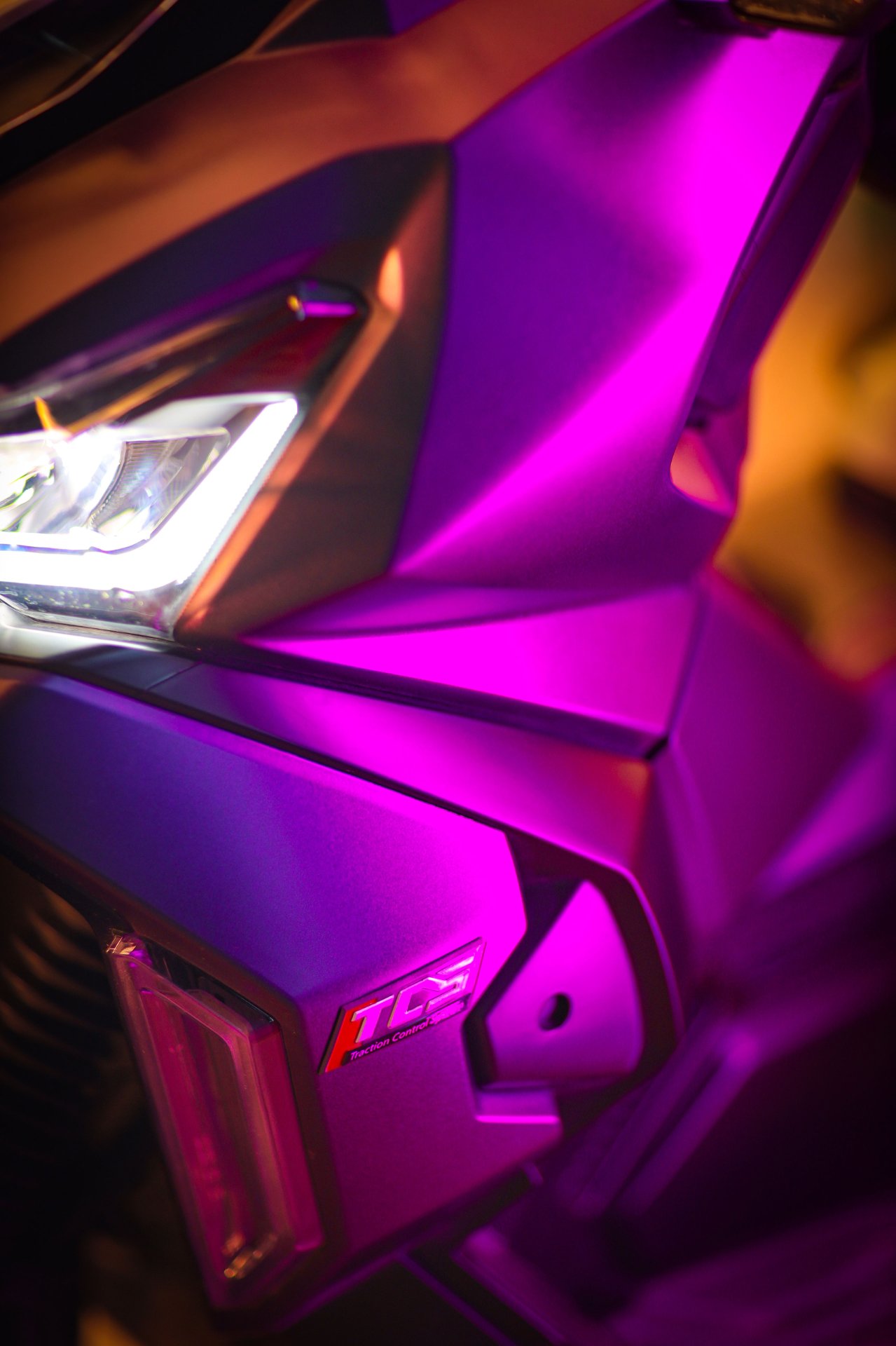 adx-125
